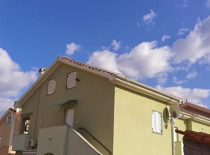 Malci Apartment Cizici